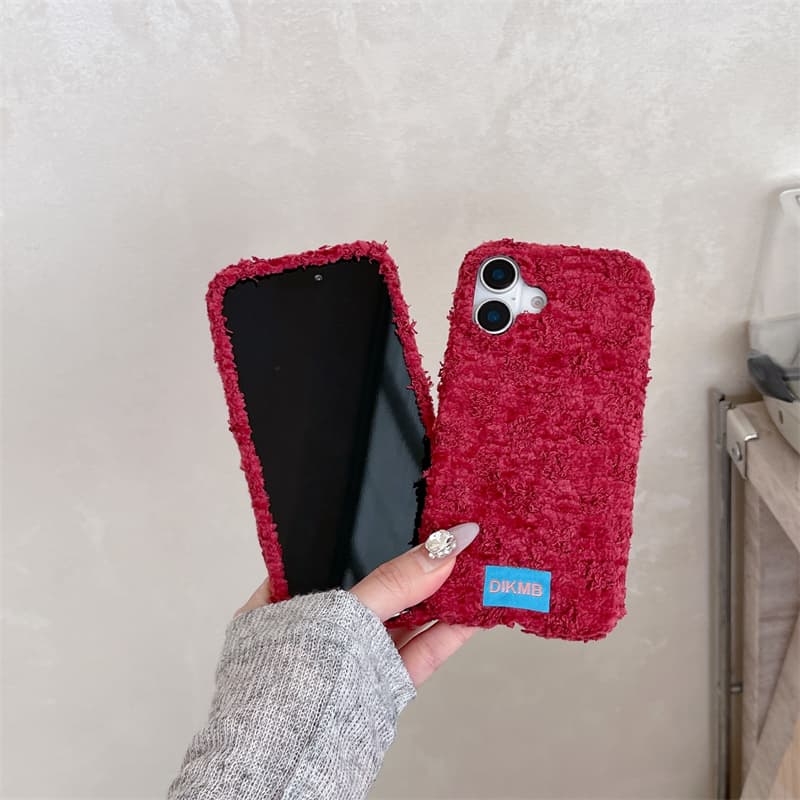 Angora-rote, flauschige Handyh – Apple Iphone 15 Pro Max Bewertung und Preis